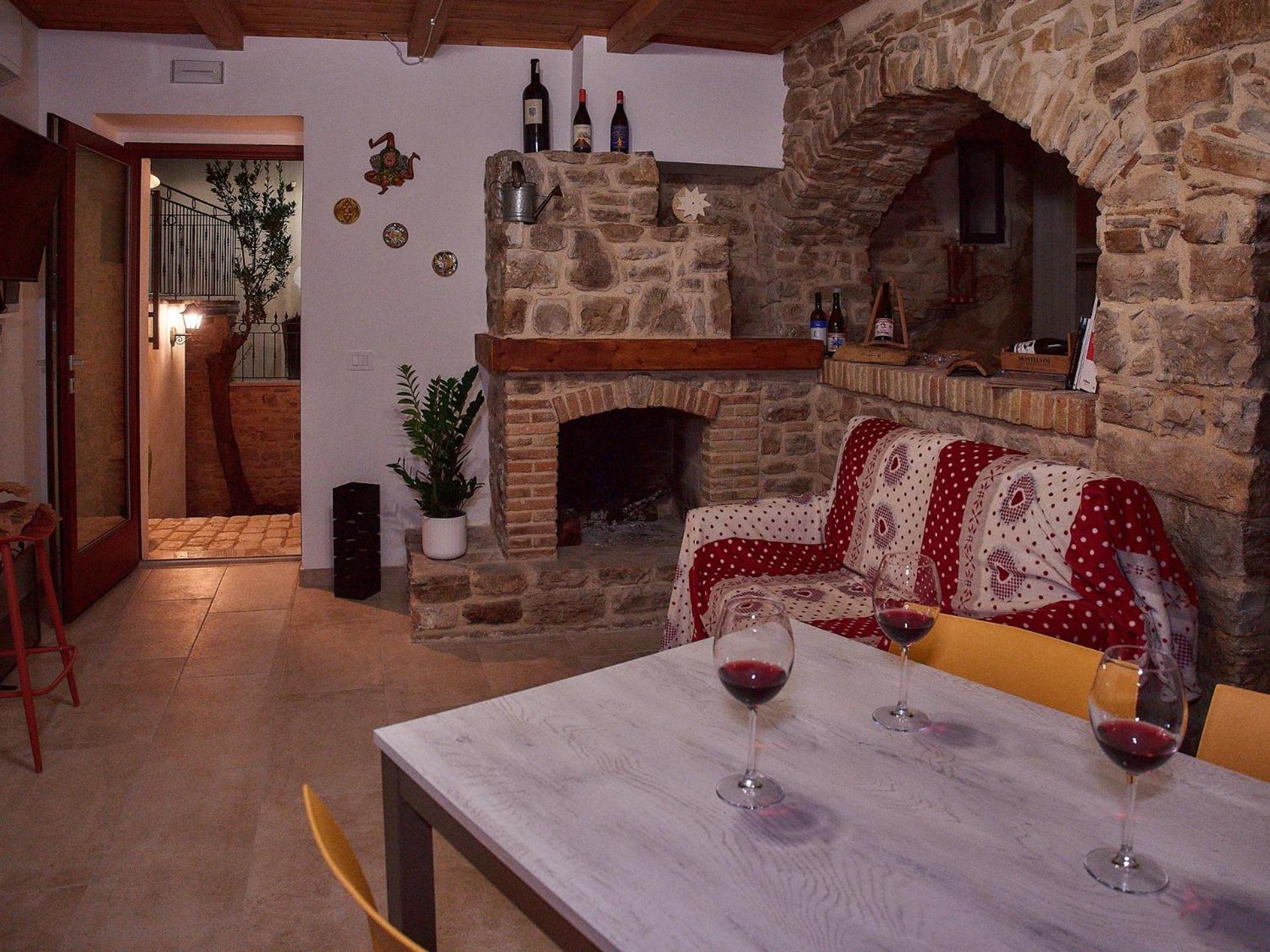 Il Cortiletto Del Borgo Bed & Breakfast Pietra Montecorvino ภายนอก รูปภาพ