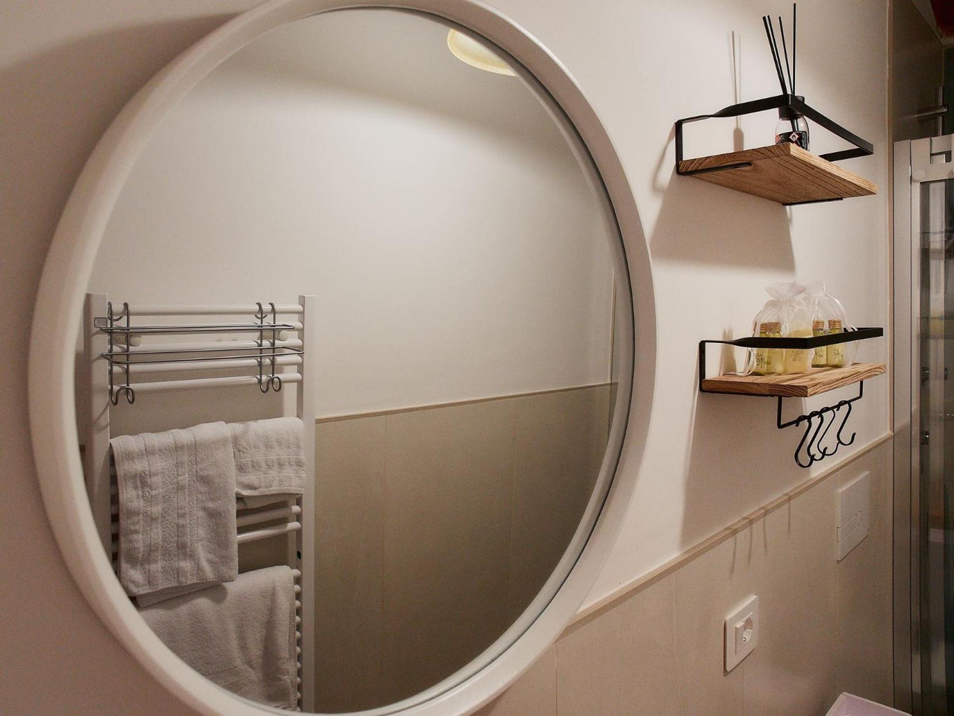 Il Cortiletto Del Borgo Bed & Breakfast Pietra Montecorvino ภายนอก รูปภาพ