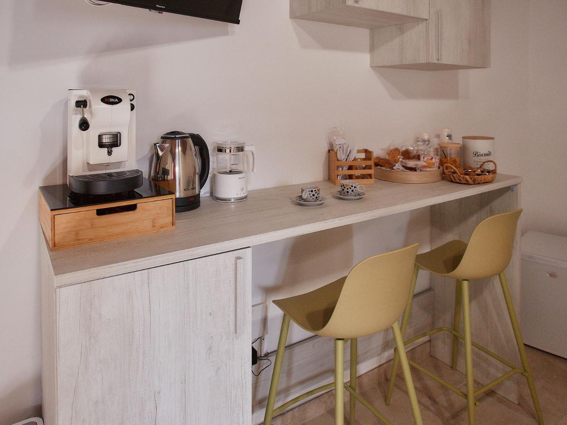 Il Cortiletto Del Borgo Bed & Breakfast Pietra Montecorvino ภายนอก รูปภาพ