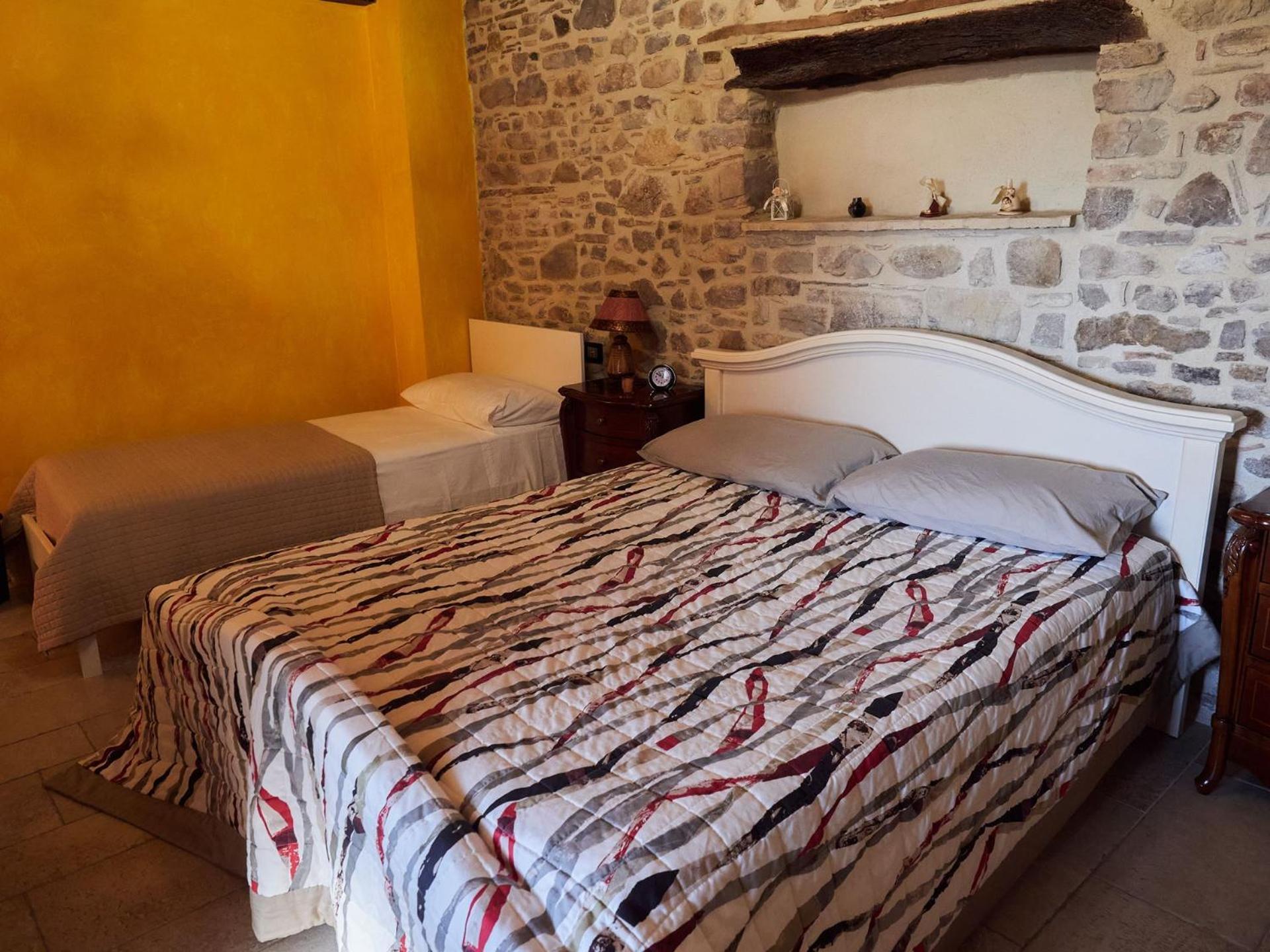 Il Cortiletto Del Borgo Bed & Breakfast Pietra Montecorvino ภายนอก รูปภาพ